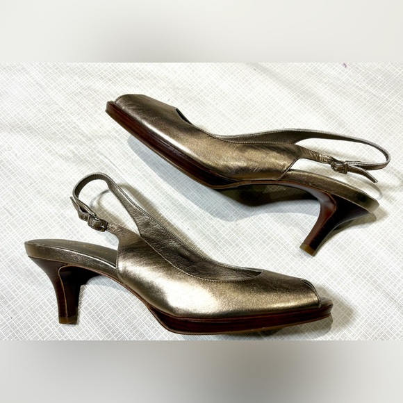 cole haan nike air heels peep toe